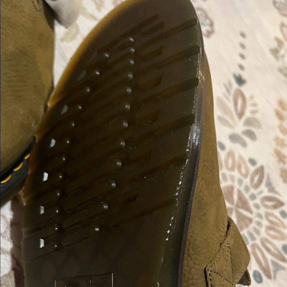 Olive Green Men's Casual Slip-On Shoes - Picture 7 of 9
